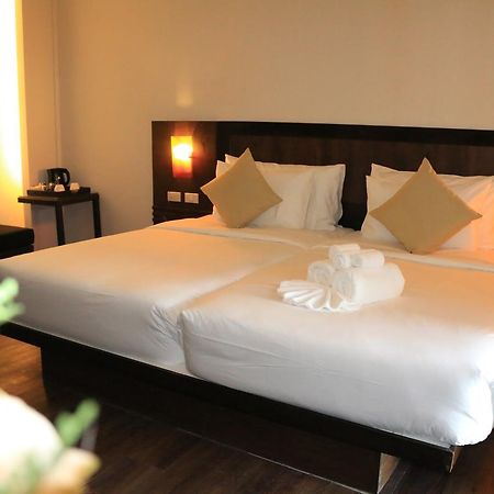 Park Srinakarin Hotel, กรุงเทพมหานคร ภายนอก รูปภาพ
