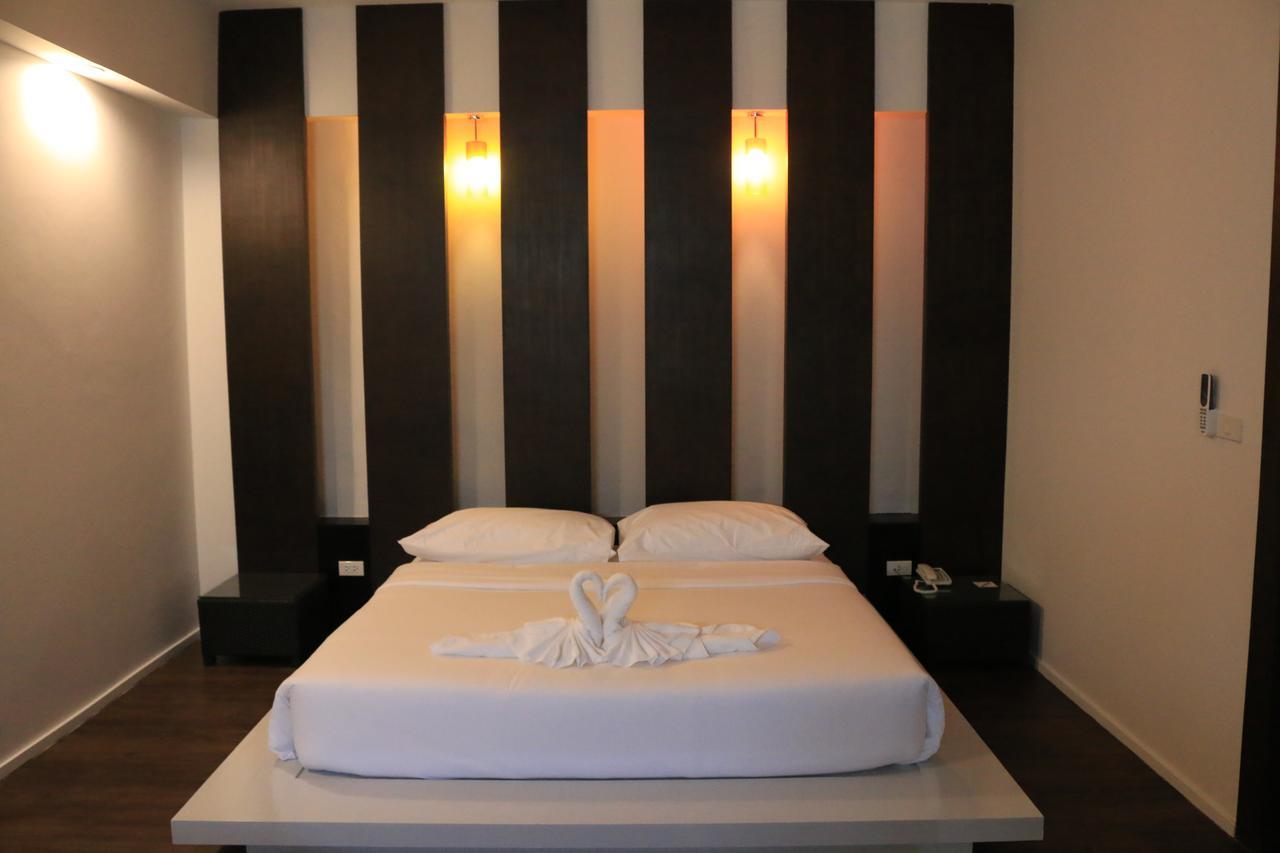 Park Srinakarin Hotel, กรุงเทพมหานคร ภายนอก รูปภาพ