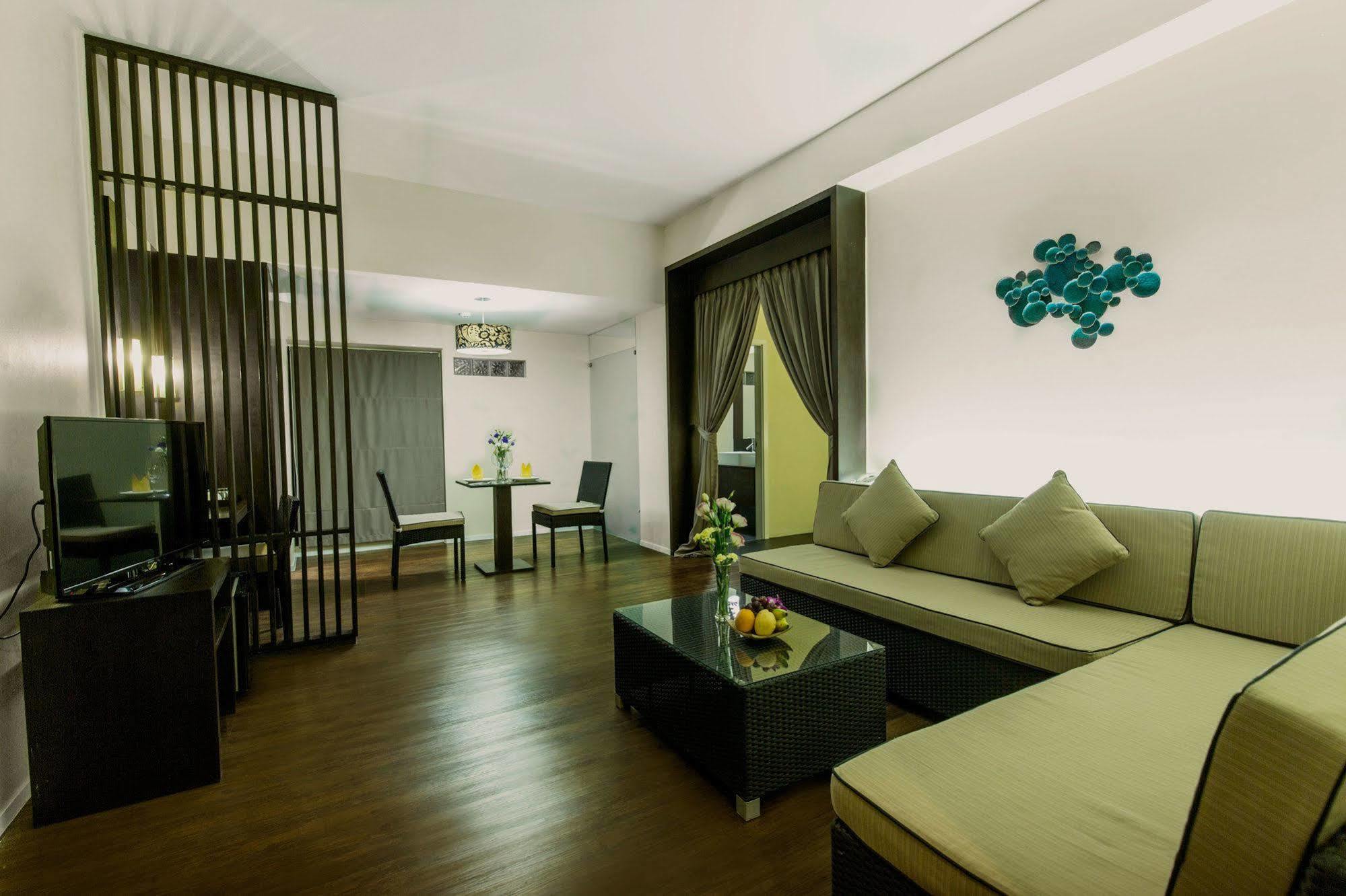 Park Srinakarin Hotel, กรุงเทพมหานคร ภายนอก รูปภาพ